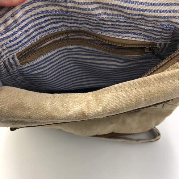 Travel Backpack Brown Dry Clean Only Denmark, Poland, Africa,U.S.A. - Picture 4 of 13